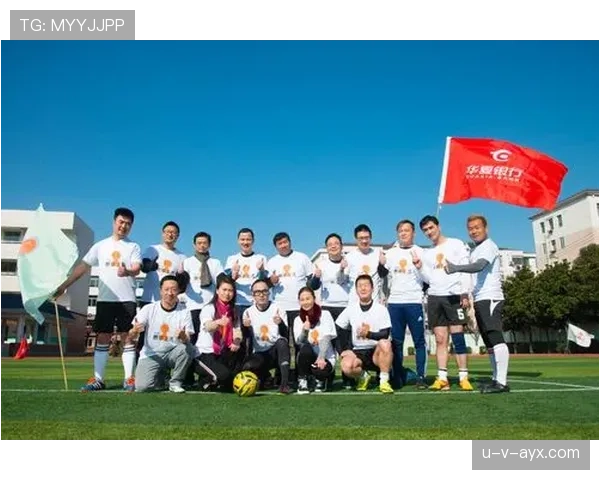 诺丁汉中场新星状态回升，卓越组织能力助球队稳步迈向胜利