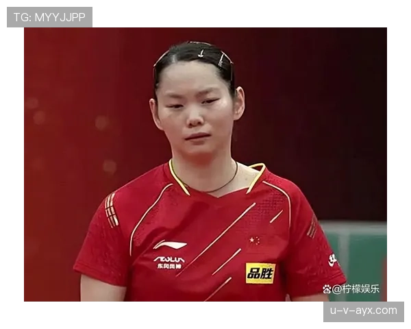 何卓佳私下穿得比赛场还飒，这姐是去打球还是走秀？