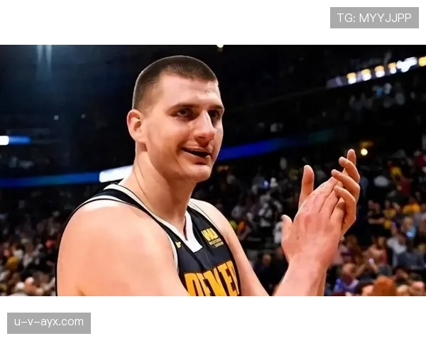 张伯伦篮下单打拉开与约基奇得分结构差异