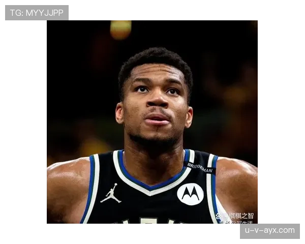 扬尼斯·阿德托昆博随手一件衣服都能顶我一个月房租，离谱